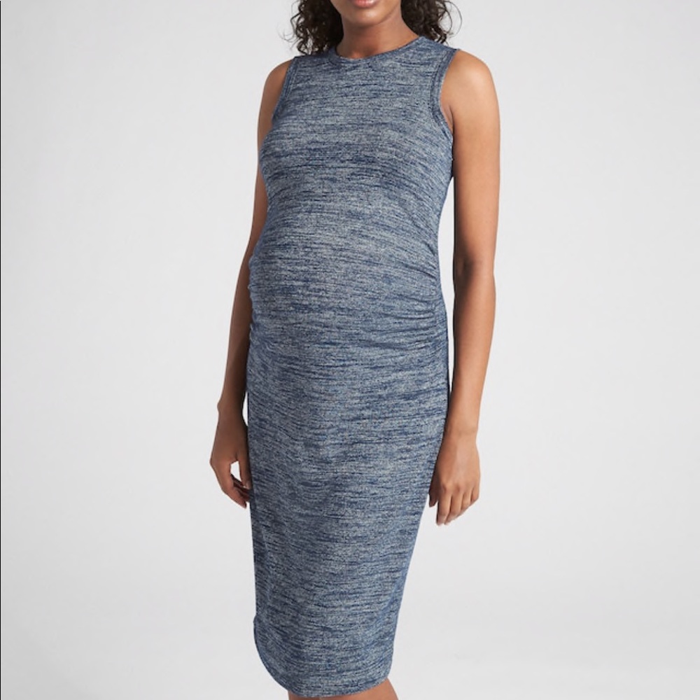 Gap softspun maternity dress